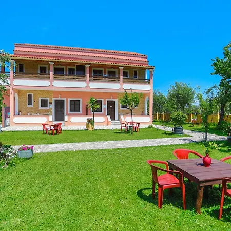 Amarylis Apartment Almiros Beach